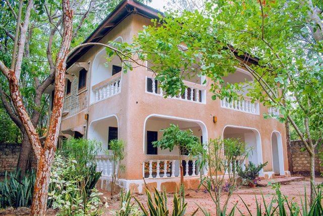 Kijani Cottages Diani Diani Beach Luaran gambar
