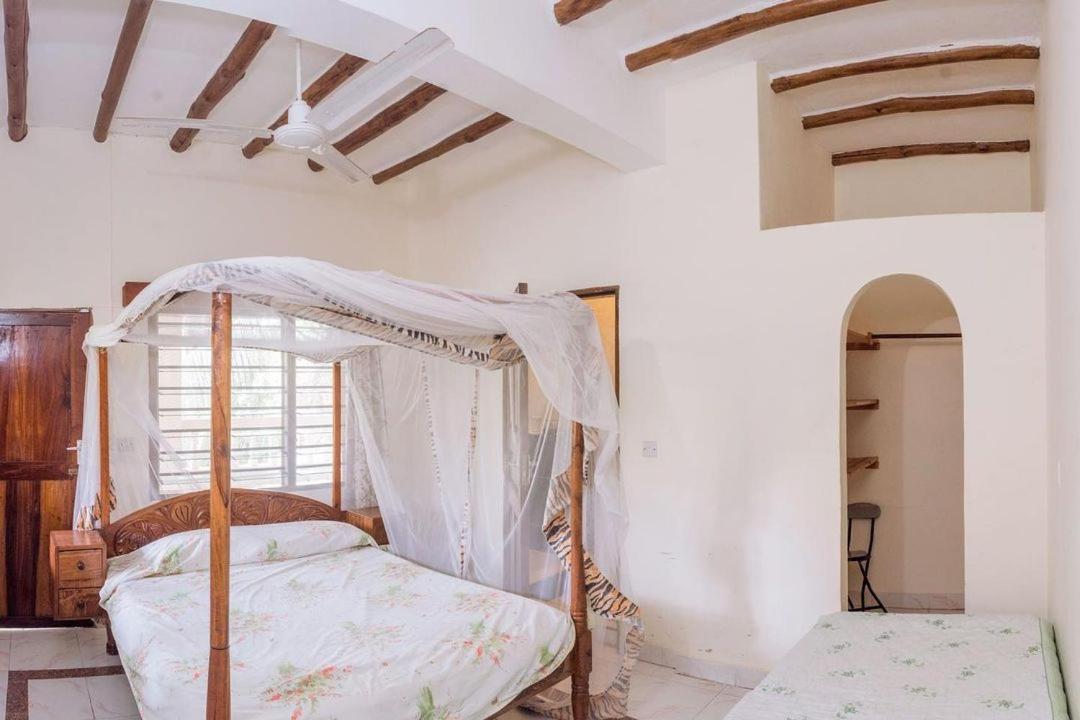 Kijani Cottages Diani Diani Beach Luaran gambar